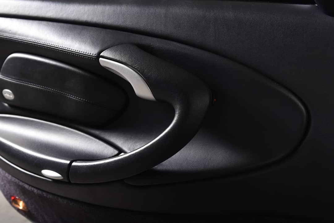 2004 Porsche 911 Carrera 4S — photo 28