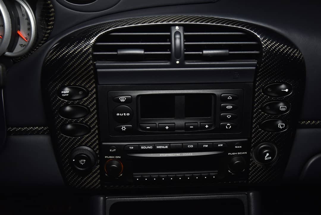 2004 Porsche 911 Carrera 4S — photo 33