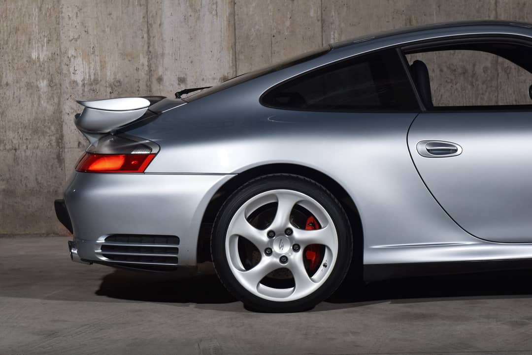 2004 Porsche 911 Carrera 4S — photo 8