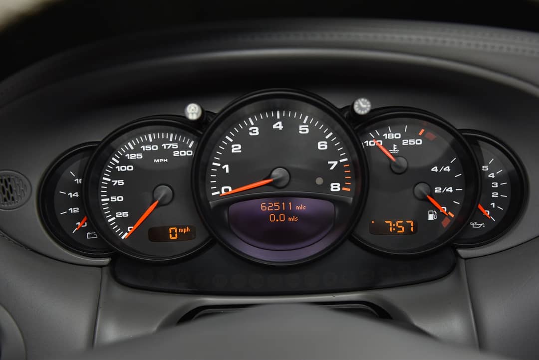 2002 Porsche 911 Targa — photo 28