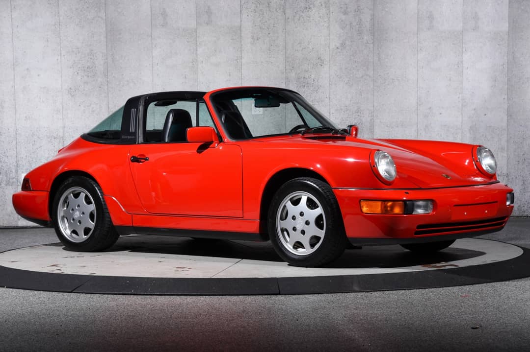 1990 Porsche 911 Carrera 2 — photo 2
