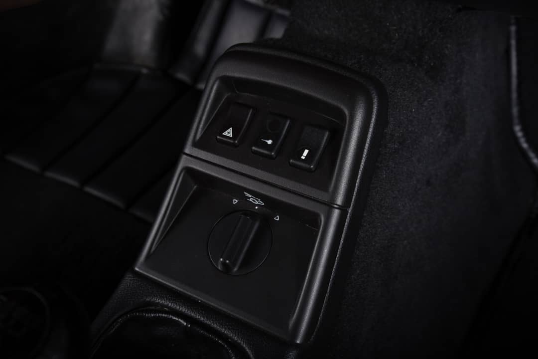 1990 Porsche 911 Carrera 2 — photo 20