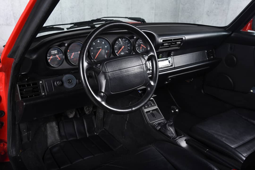 1990 Porsche 911 Carrera 2 — photo 4