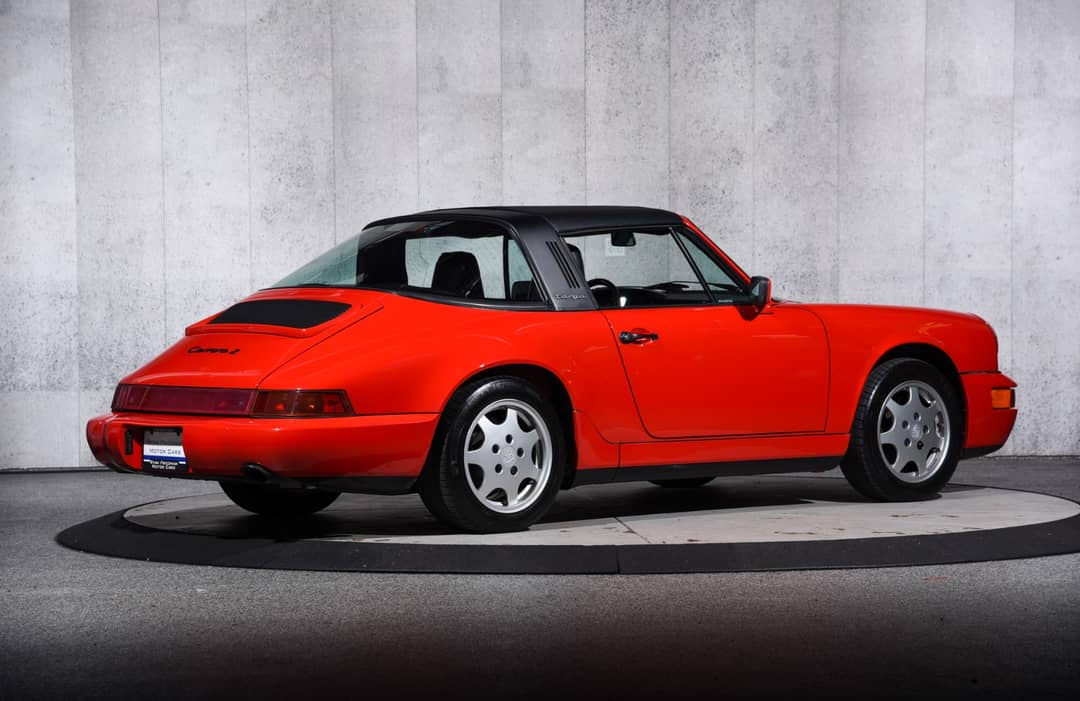 1990 Porsche 911 Carrera 2 — photo 35