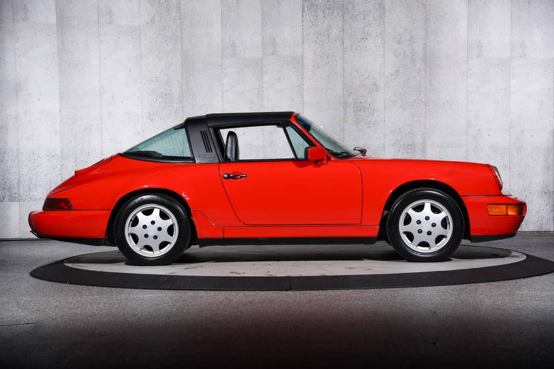 1990 Porsche 911 Carrera 2 — photo 36