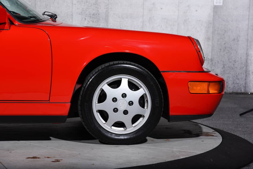 1990 Porsche 911 Carrera 2 — photo 37