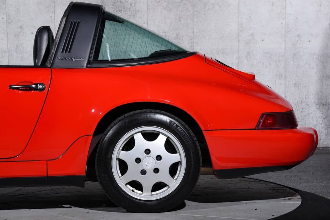 1990 Porsche 911 Carrera 2 — photo 40