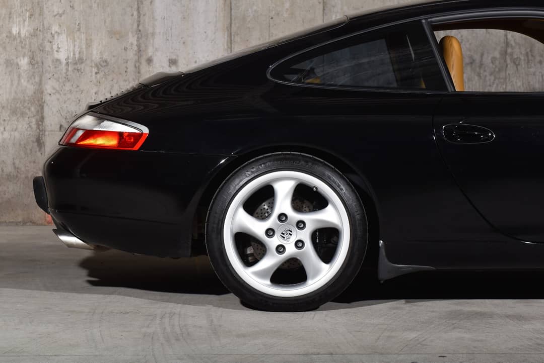 2000 Porsche 911 Carrera — photo 12