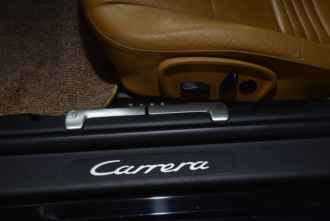 2000 Porsche 911 Carrera — photo 20