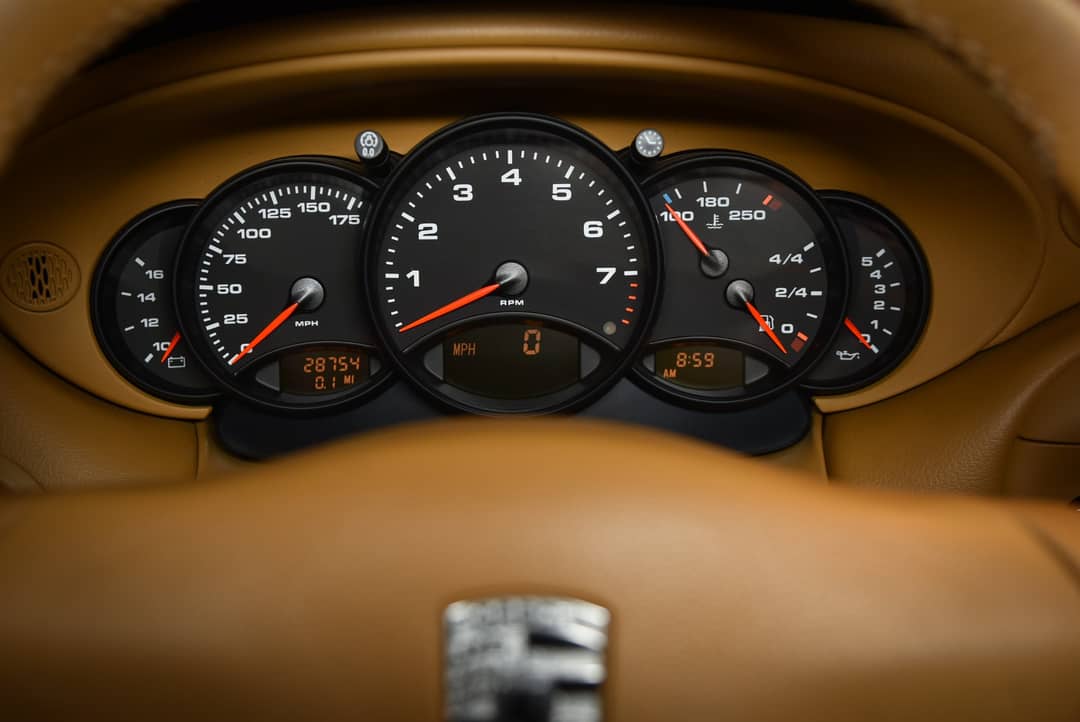 2000 Porsche 911 Carrera — photo 31