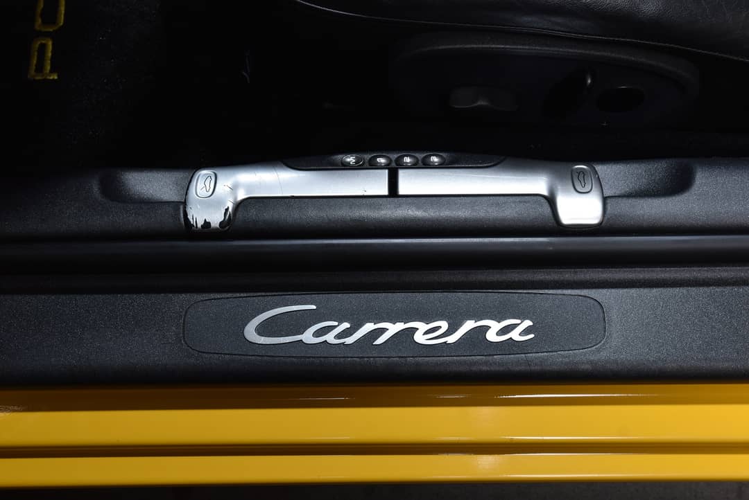1999 Porsche 911 Carrera — photo 20
