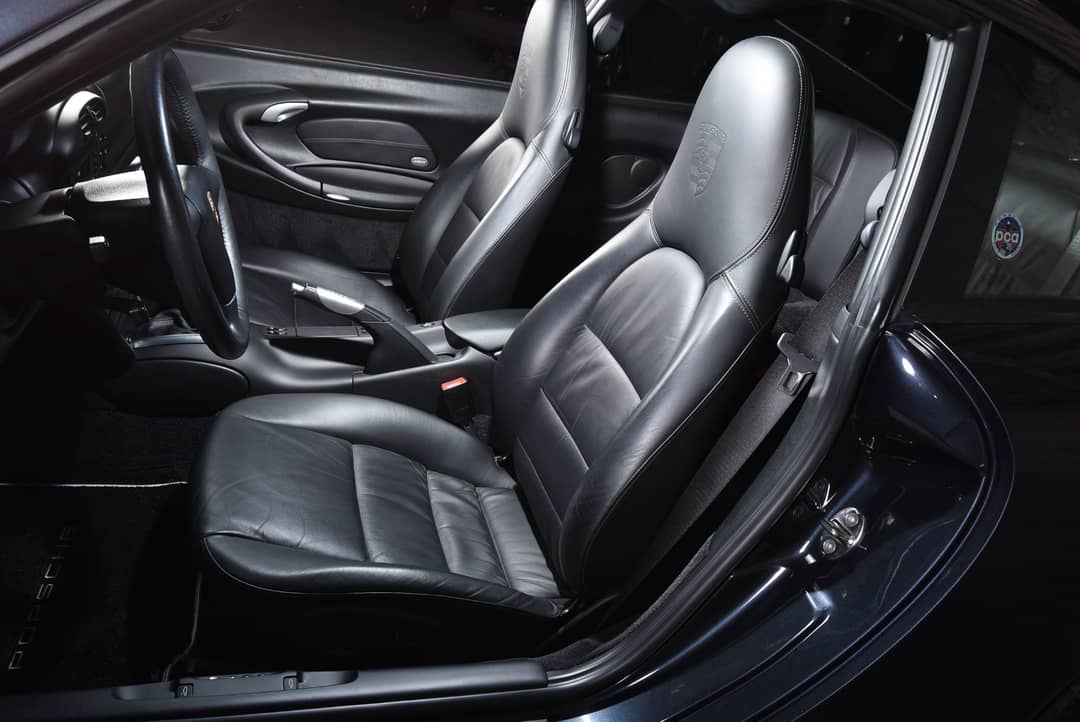 2004 Porsche 911 Carrera — photo 19