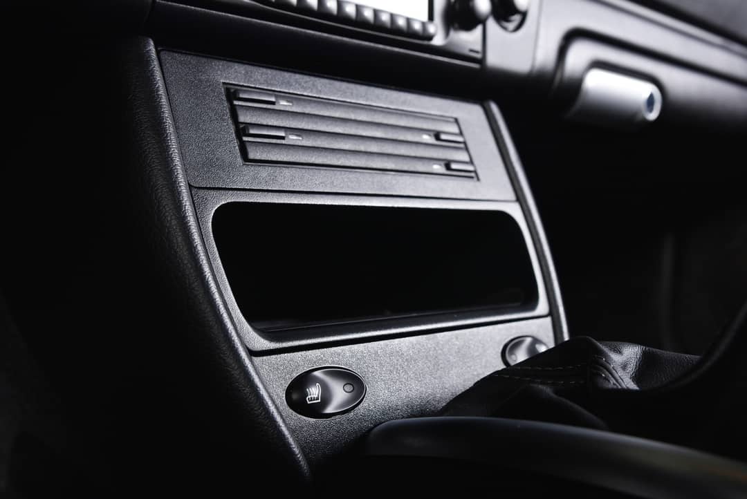 2004 Porsche 911 Carrera — photo 27