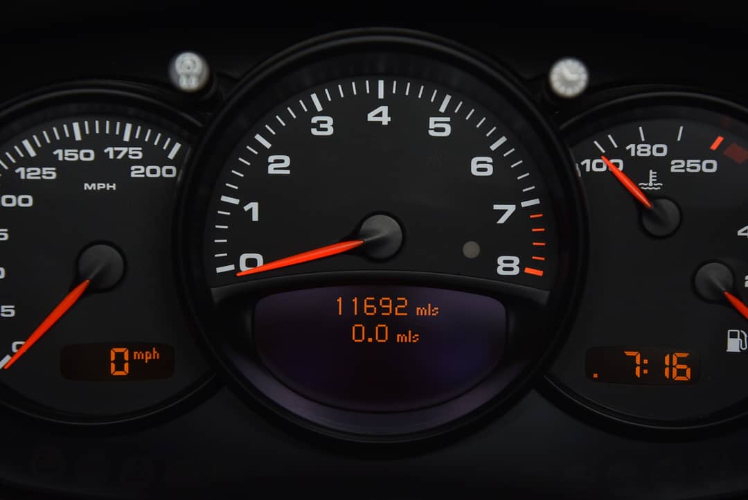 2004 Porsche 911 Carrera — photo 31