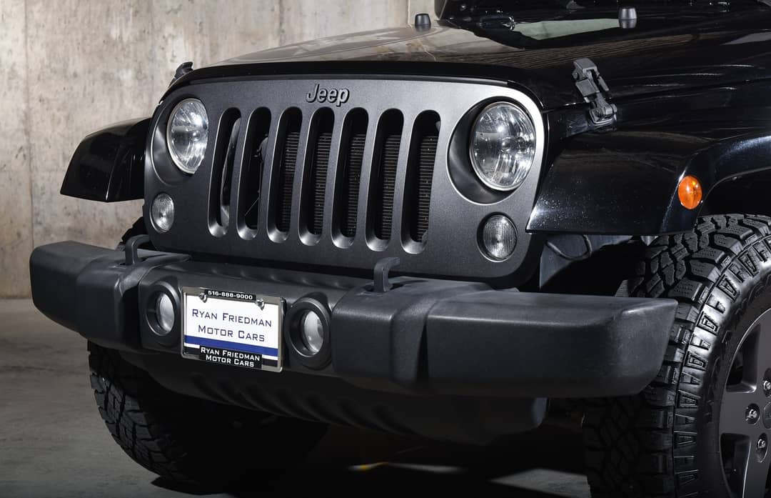 2016 Jeep Wrangler Sport — photo 11