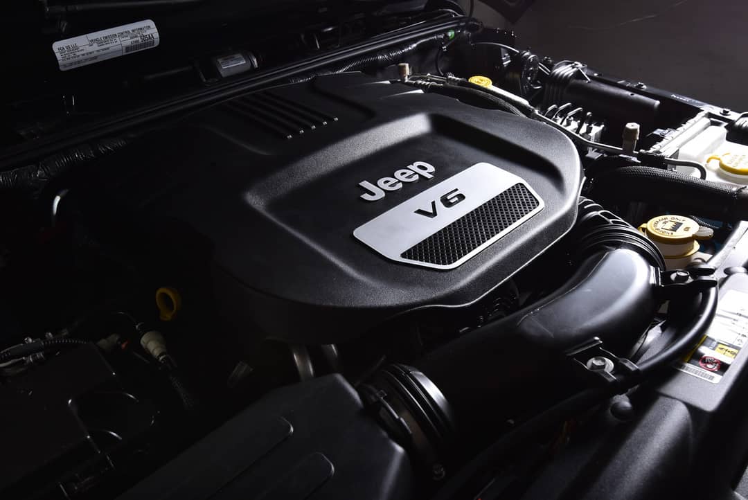 2016 Jeep Wrangler Sport — photo 25