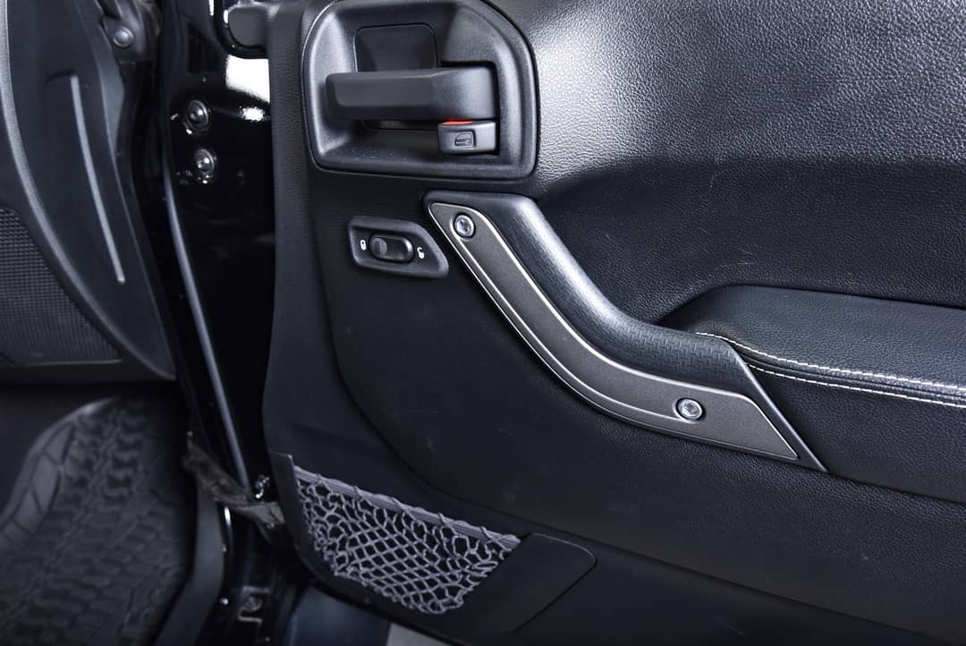 2016 Jeep Wrangler Sport — photo 30