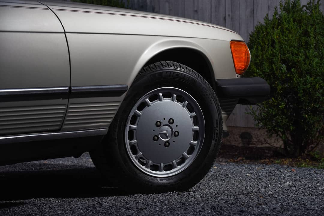 1987 Mercedes-Benz 560SL 560 SL — photo 30