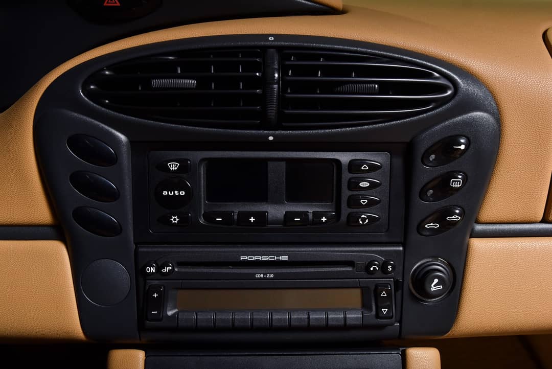 1999 Porsche Boxster Base — photo 32
