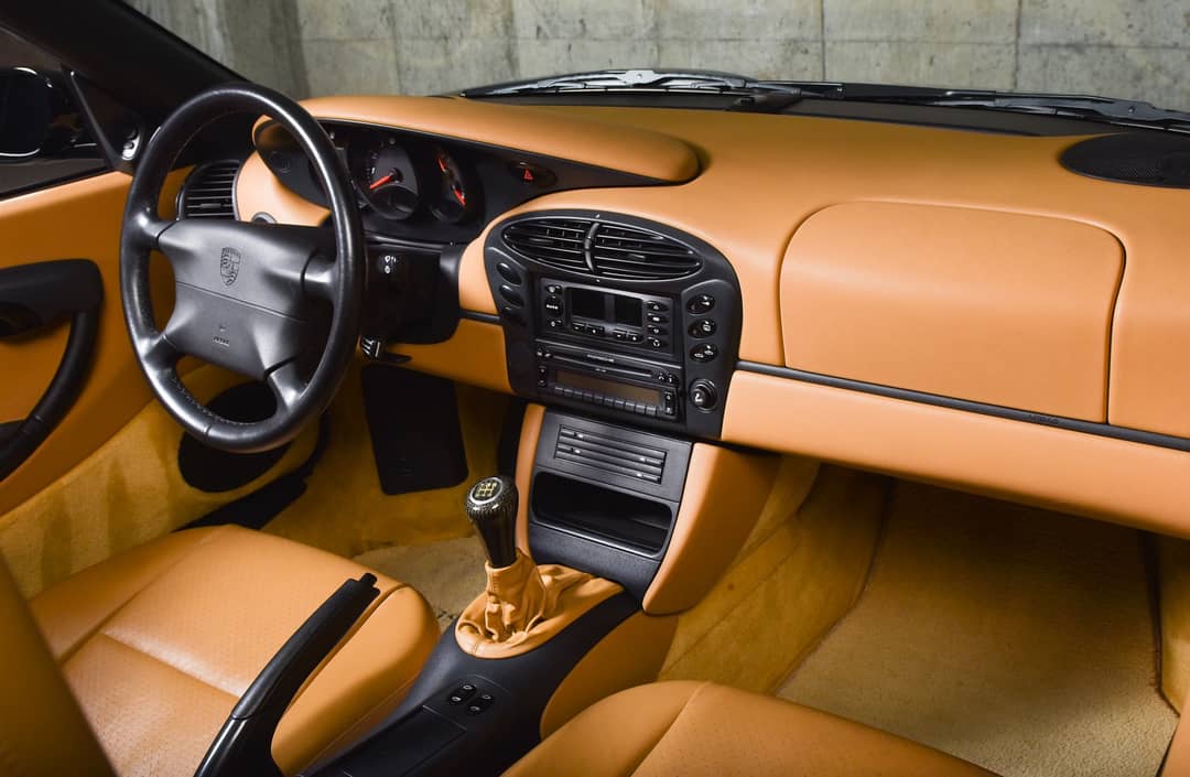 1999 Porsche Boxster Base — photo 36