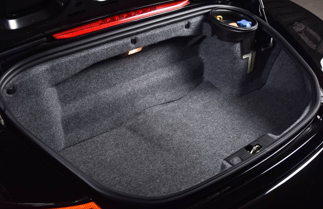 1999 Porsche Boxster Base — photo 37