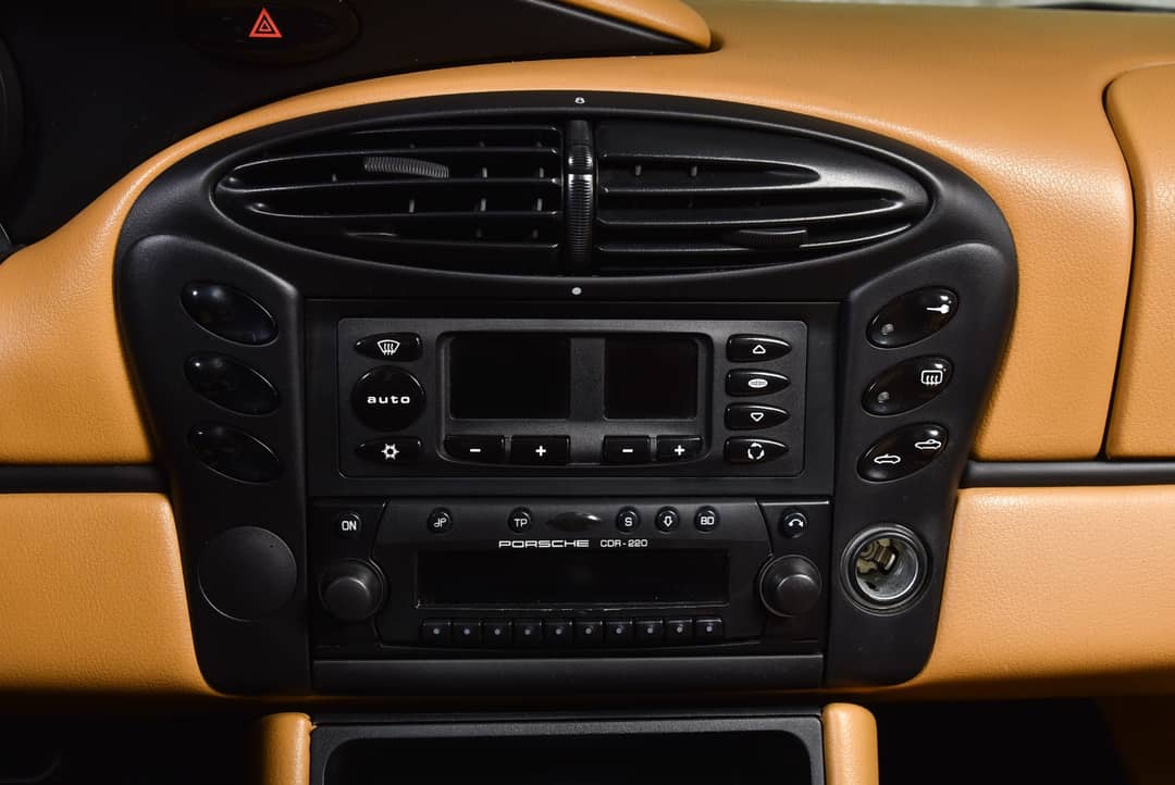 2000 Porsche Boxster — photo 25