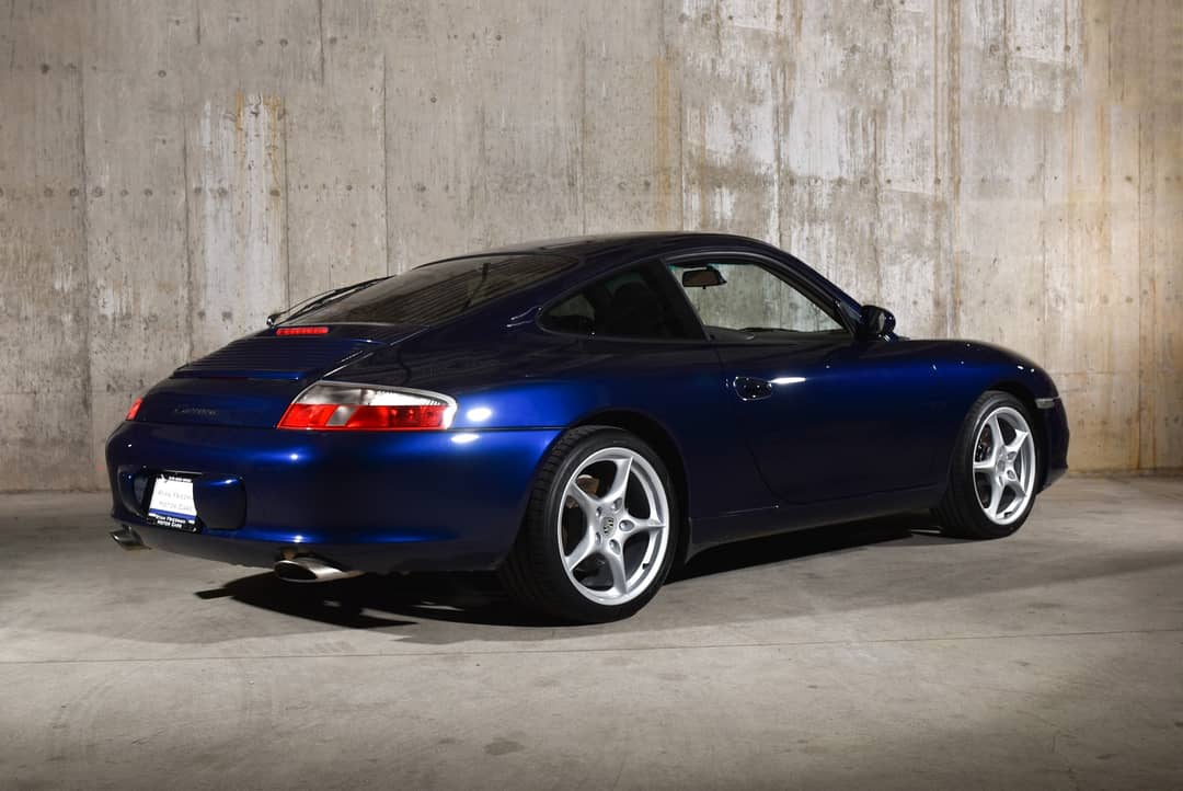 2002 Porsche 911 Carrera — photo 17