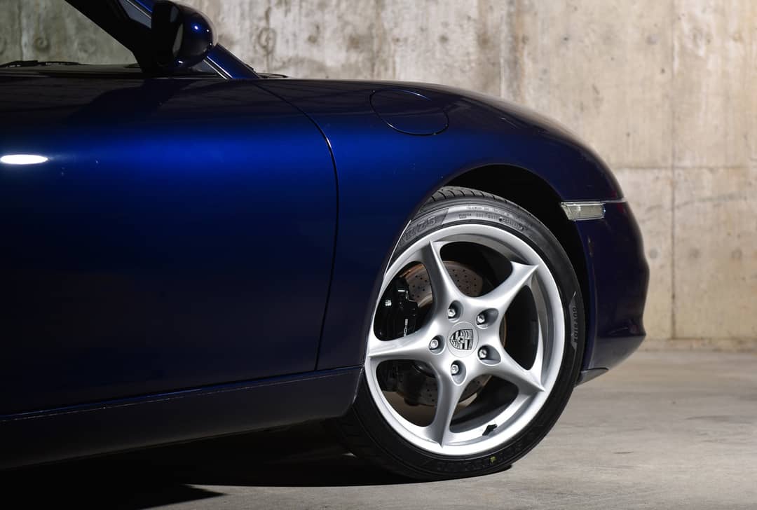 2002 Porsche 911 Carrera — photo 18