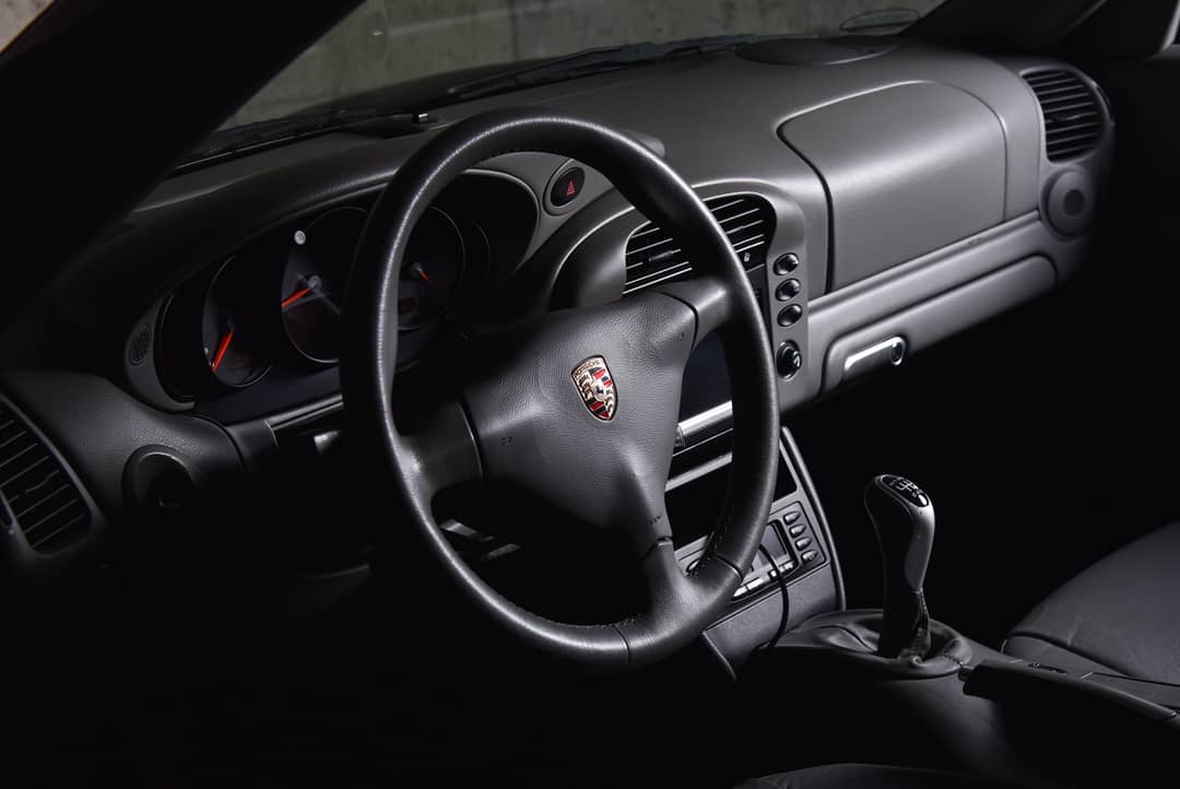 2002 Porsche 911 Carrera — photo 21