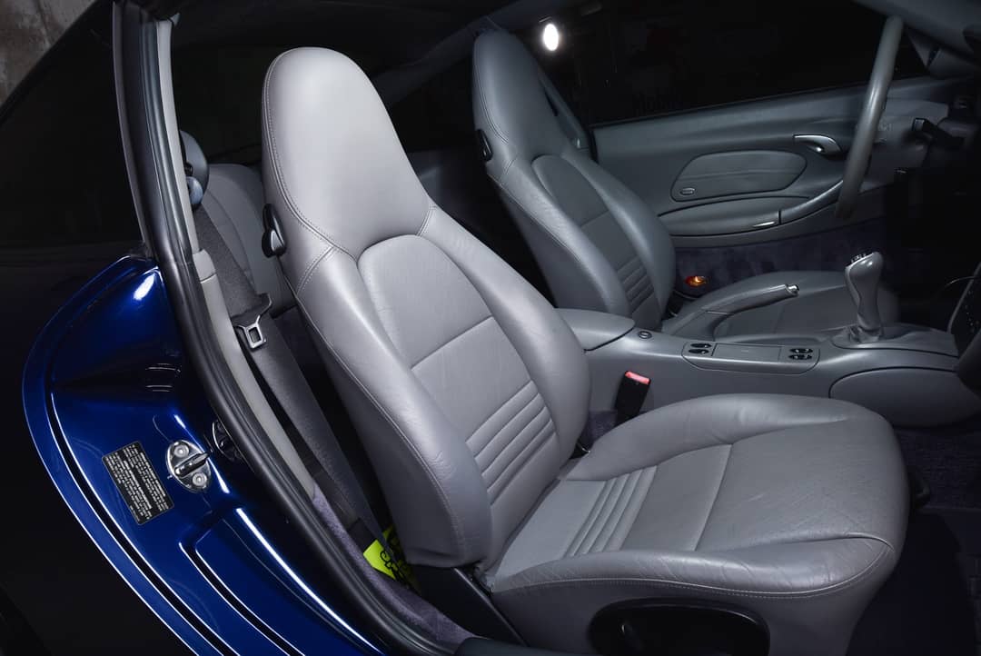 2002 Porsche 911 Carrera — photo 28