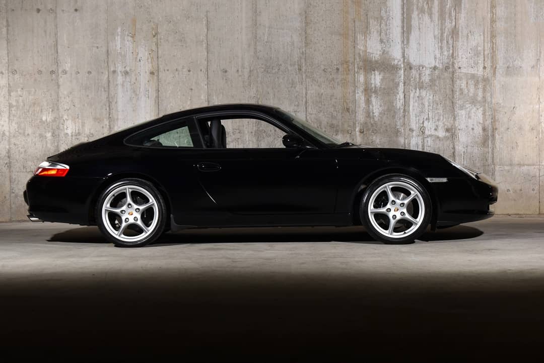 2004 Porsche 911 Carrera — photo 11