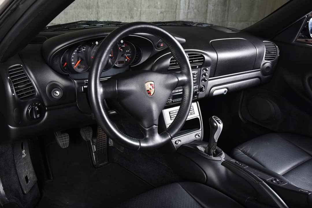 2004 Porsche 911 Carrera — photo 14