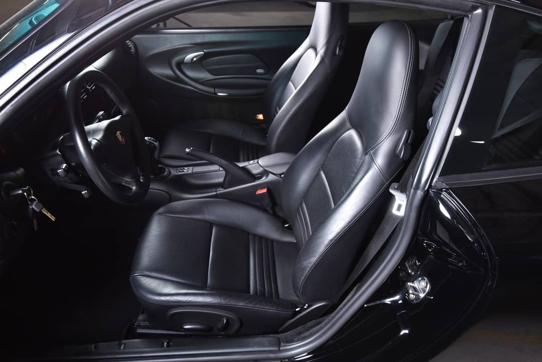 2004 Porsche 911 Carrera — photo 16