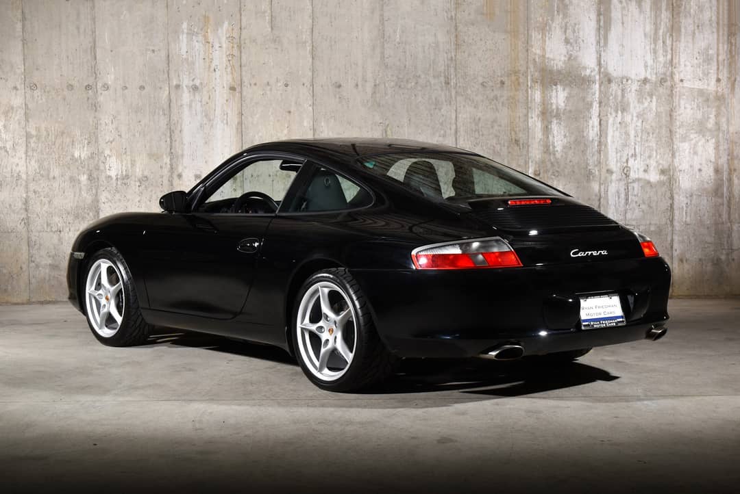2004 Porsche 911 Carrera — photo 3