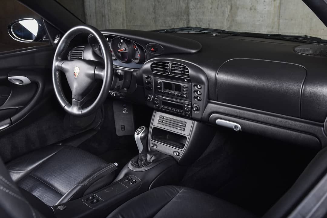 2004 Porsche 911 Carrera — photo 24