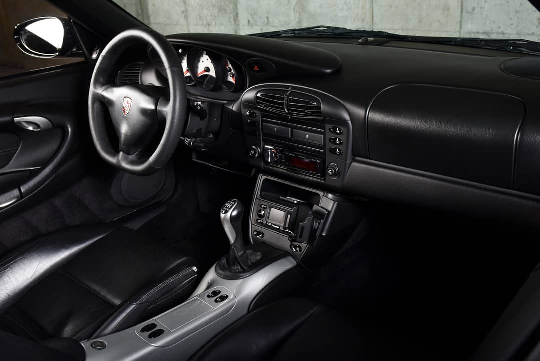 2001 Porsche 911 Carrera — photo 21