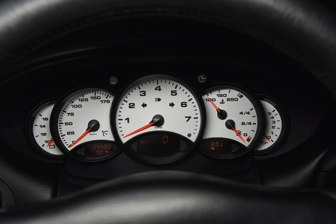2001 Porsche 911 Carrera — photo 31