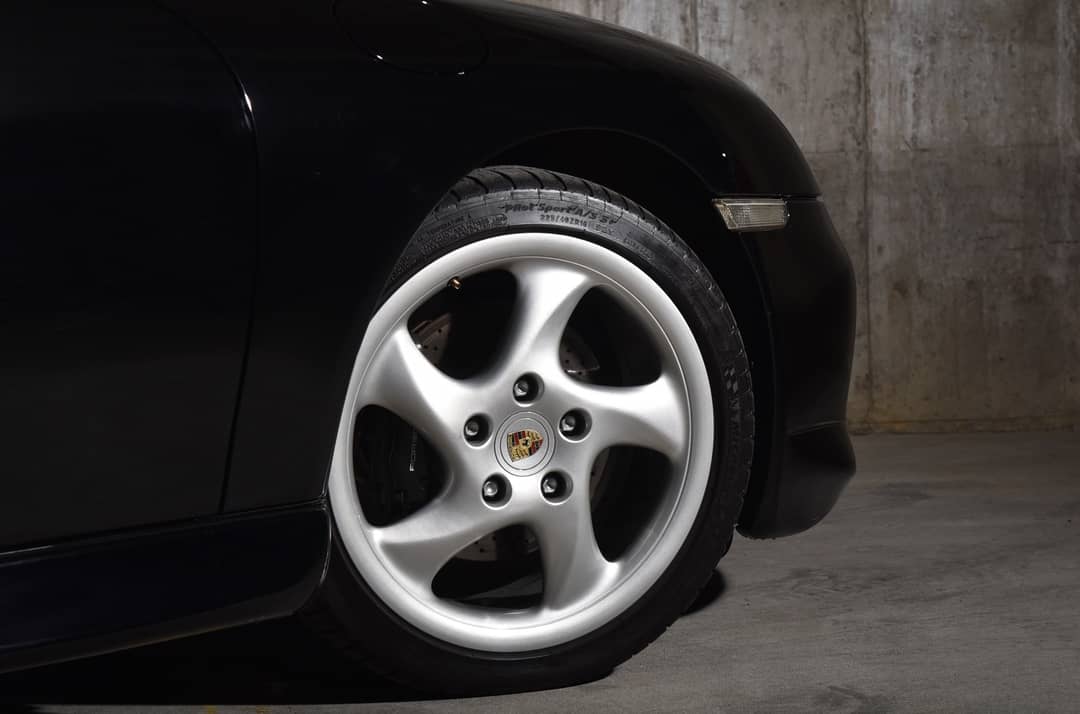 2001 Porsche 911 Carrera — photo 10