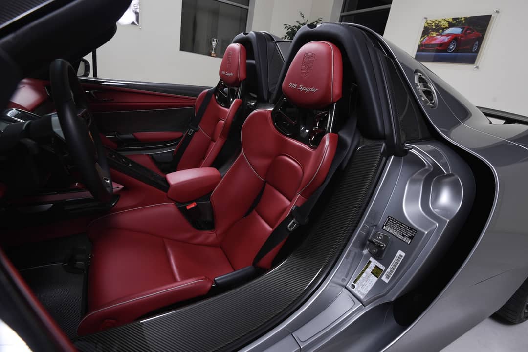 2015 Porsche 918 Spyder — photo 18