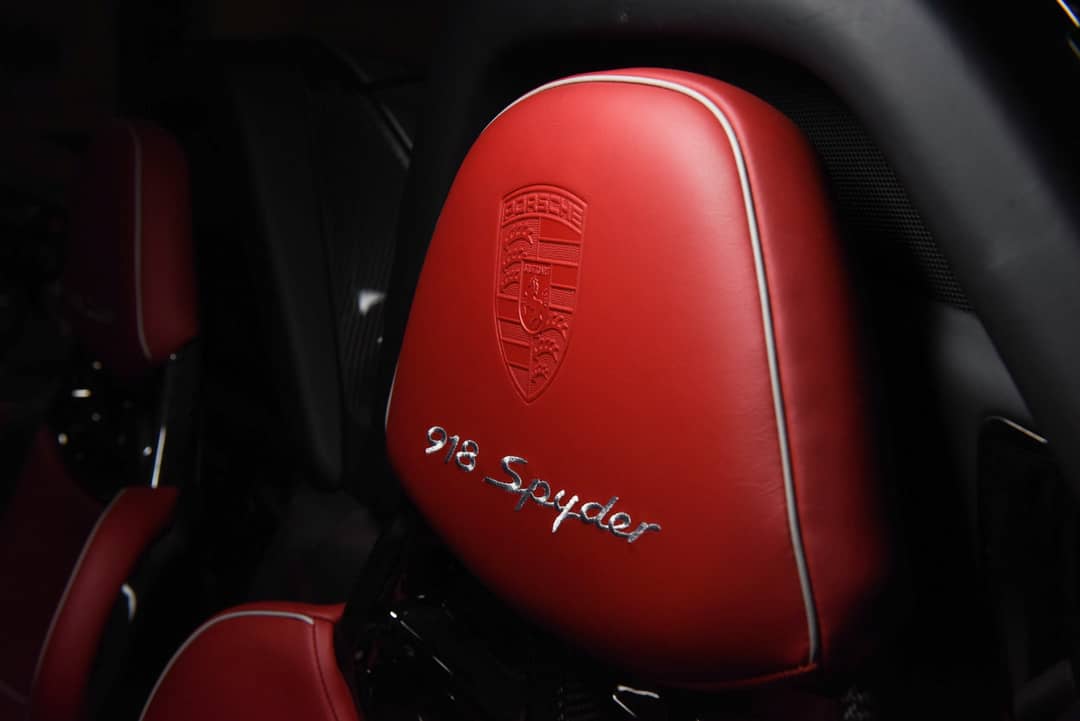 2015 Porsche 918 Spyder — photo 20