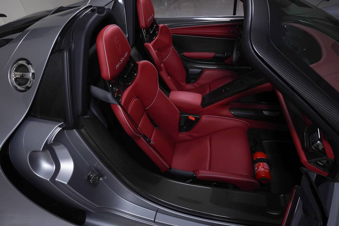 2015 Porsche 918 Spyder — photo 30