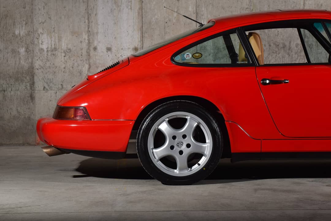 1990 Porsche 911 Carrera 2 — photo 12