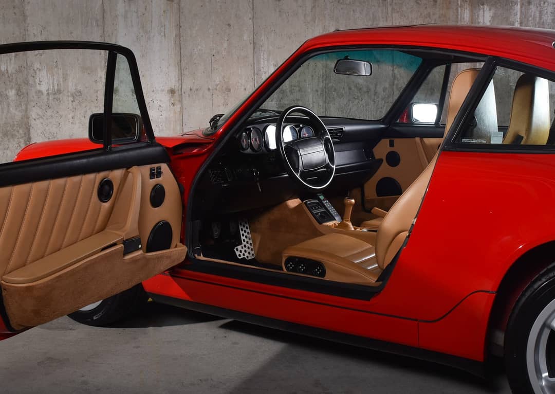 1990 Porsche 911 Carrera 2 — photo 18
