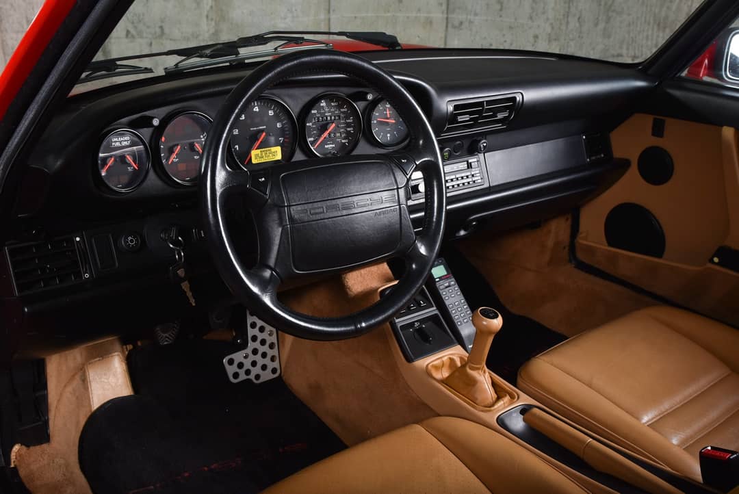 1990 Porsche 911 Carrera 2 — photo 19