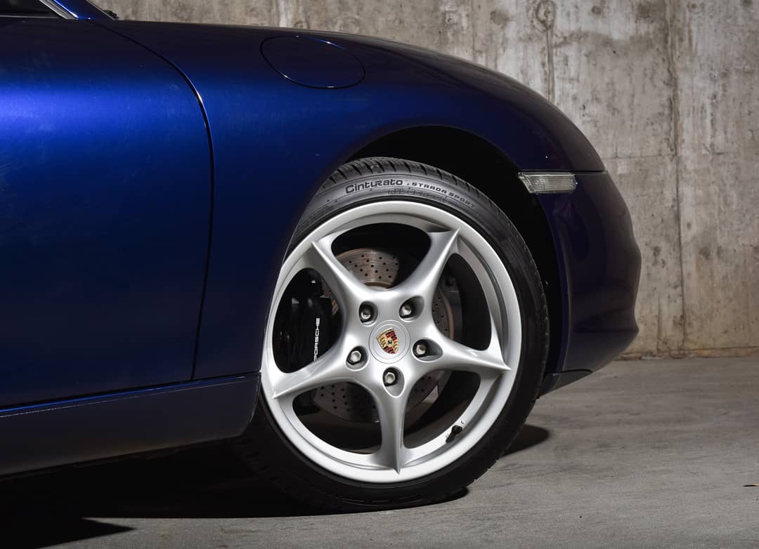 2002 Porsche 911 Carrera — photo 17