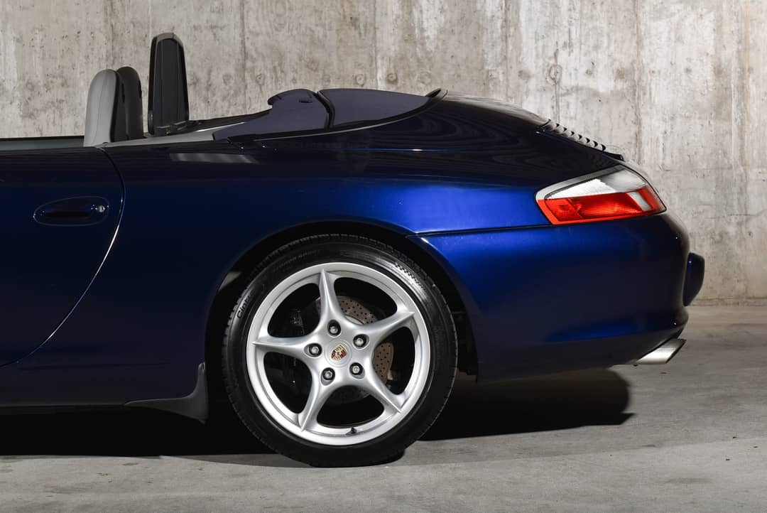 2002 Porsche 911 Carrera — photo 21