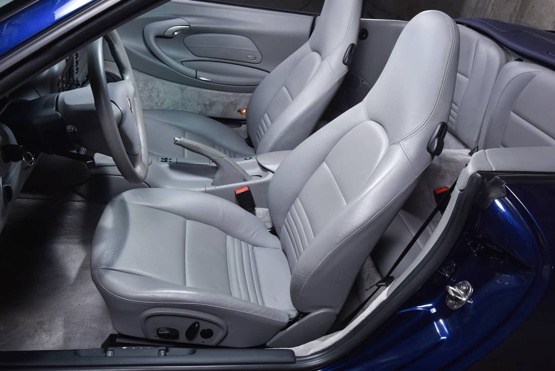 2002 Porsche 911 Carrera — photo 28