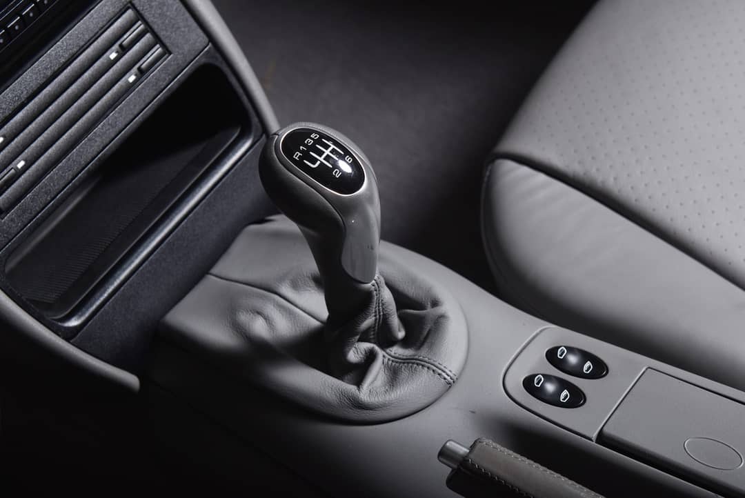 2002 Porsche 911 Carrera — photo 36