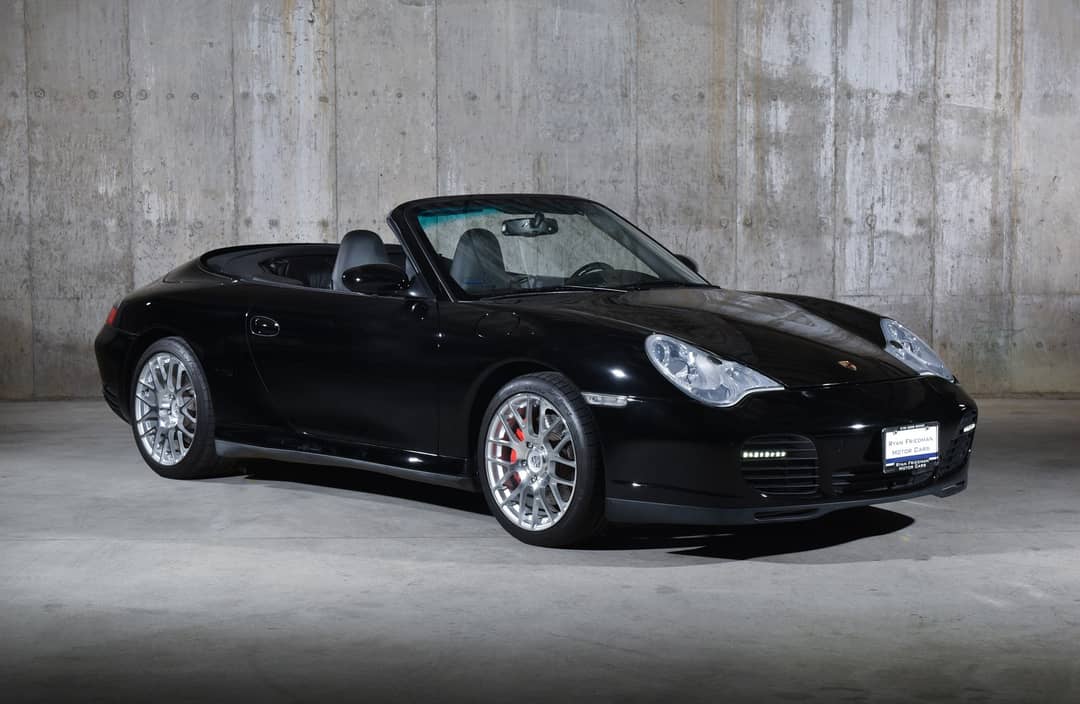 2004 Porsche 911 Carrera 4S — photo 2
