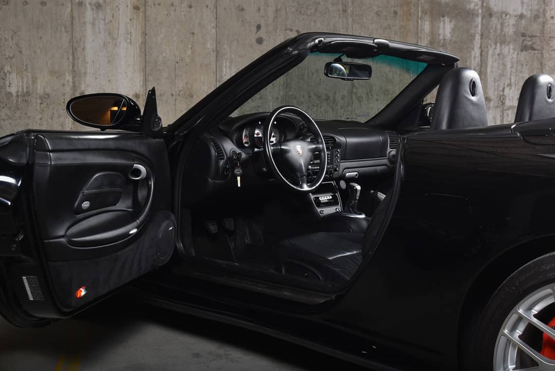 2004 Porsche 911 Carrera 4S — photo 13